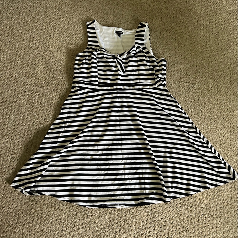Torrid Vintage Style Dress